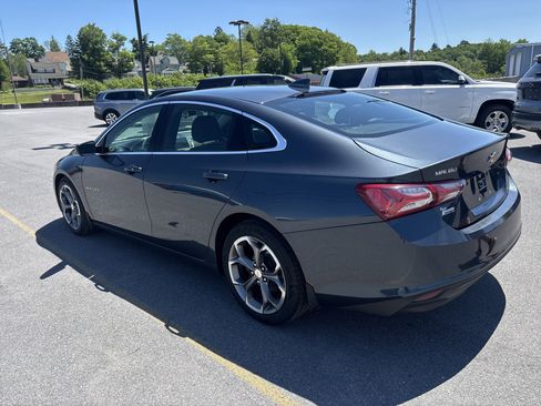Used 2021 Chevrolet Malibu LT FWD image 6