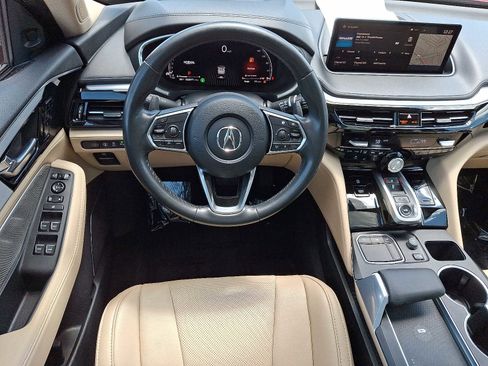 Used 2023 Acura MDX SH-AWD w/ Technology Package image 12