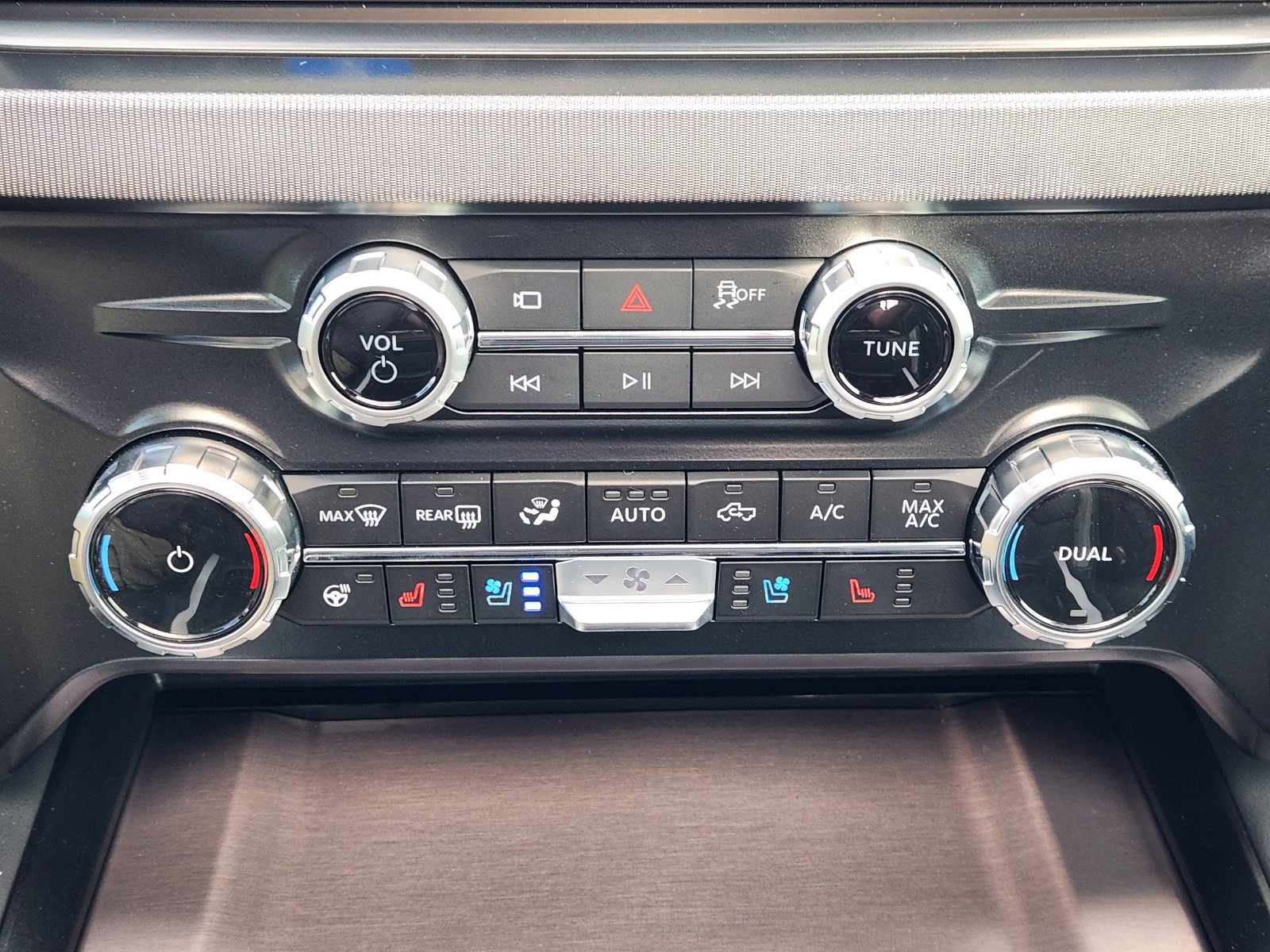 New 2026 Ford F250 Platinum AWD/4WD image 20