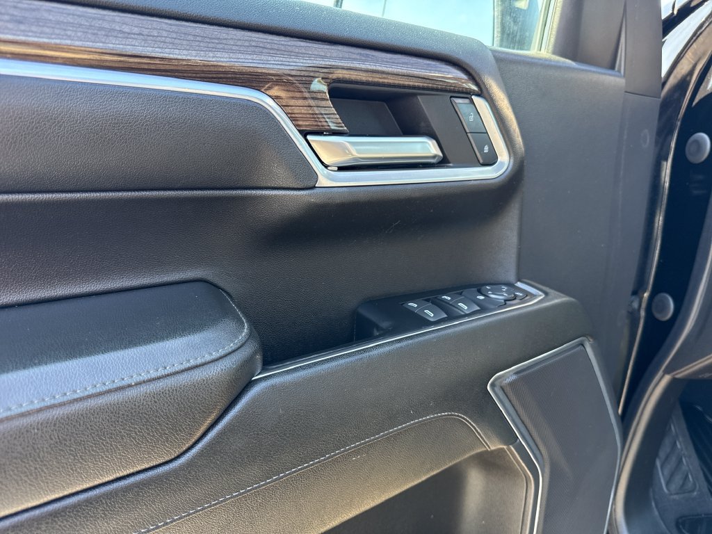Certified 2023 Chevrolet Silverado 1500 RST AWD/4WD image 13