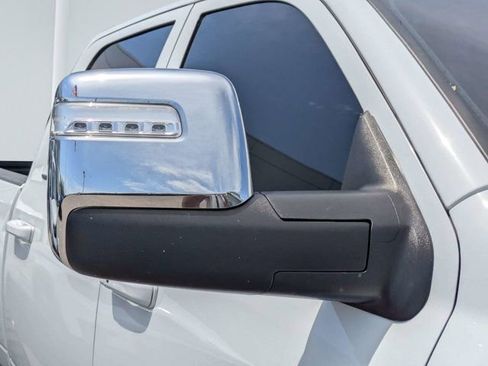 Used 2023 RAM 2500 Laramie AWD/4WD image 10