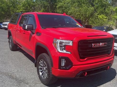 Used 2021 GMC Sierra 1500 AT4 w/ AT4 Value Package AWD/4WD image 1