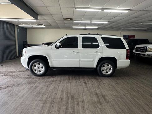 Used 2009 Chevrolet Tahoe LT image 1