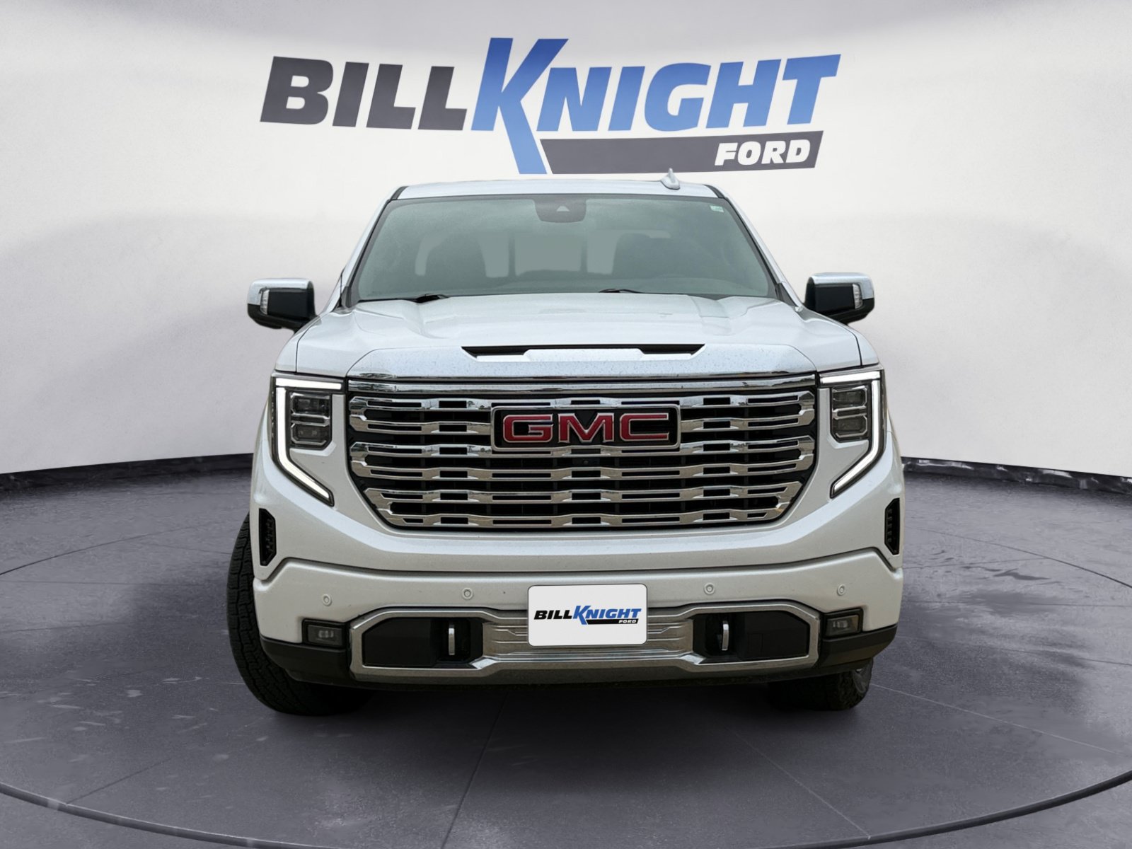 Used 2023 GMC Sierra 1500 Denali AWD/4WD image 8