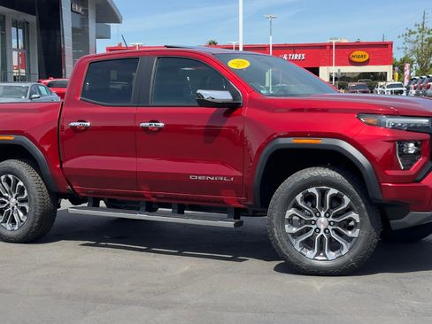 New 2026 GMC Canyon Denali AWD/4WD image 3