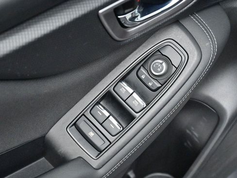 Used 2020 Subaru Forester Premium AWD/4WD image 10