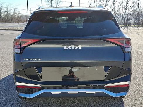 Used 2023 Kia Sportage SX FWD image 9