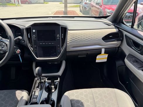 Used 2026 Subaru Forester AWD/4WD image 19