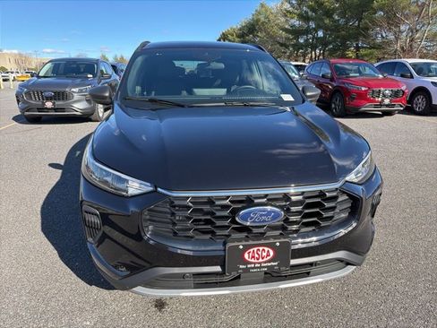 New 2026 Ford Escape ST-Line w/ Tech Pack #1 image 2