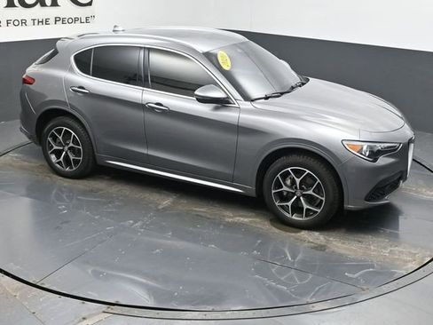 Used 2020 Alfa Romeo Stelvio Ti image 37