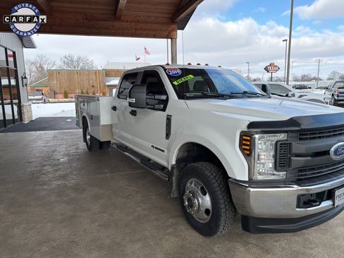 Used 2019 Ford F350 XL w/ Power Equipment Group image 21