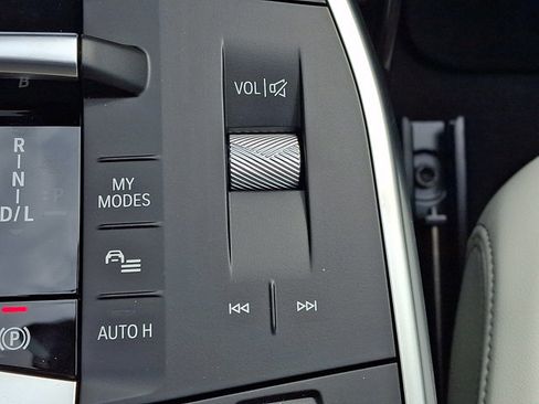 New 2026 BMW X1 xDrive28i image 16