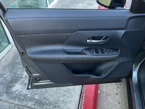 New 2026 Nissan Kicks SV image 12