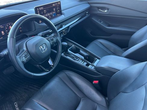 Used 2024 Honda Accord EX-L image 11