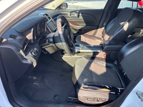 Used 2013 Chevrolet Malibu LT w/ Power Convenience Package FWD image 6