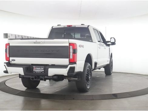Used 2026 Ford F250 Platinum AWD/4WD image 7