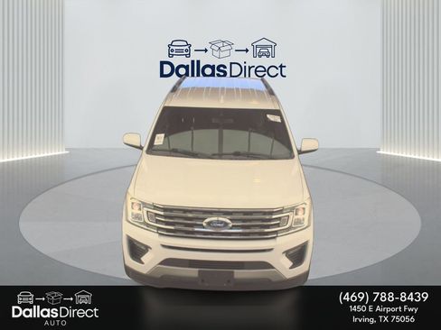Used 2020 Ford Expedition XLT image 3