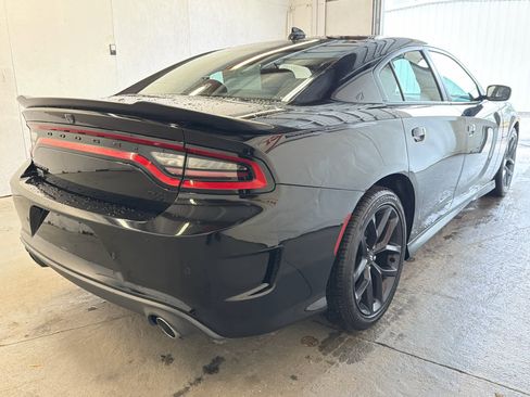 Used 2021 Dodge Charger R/T w/ Blacktop Package image 5
