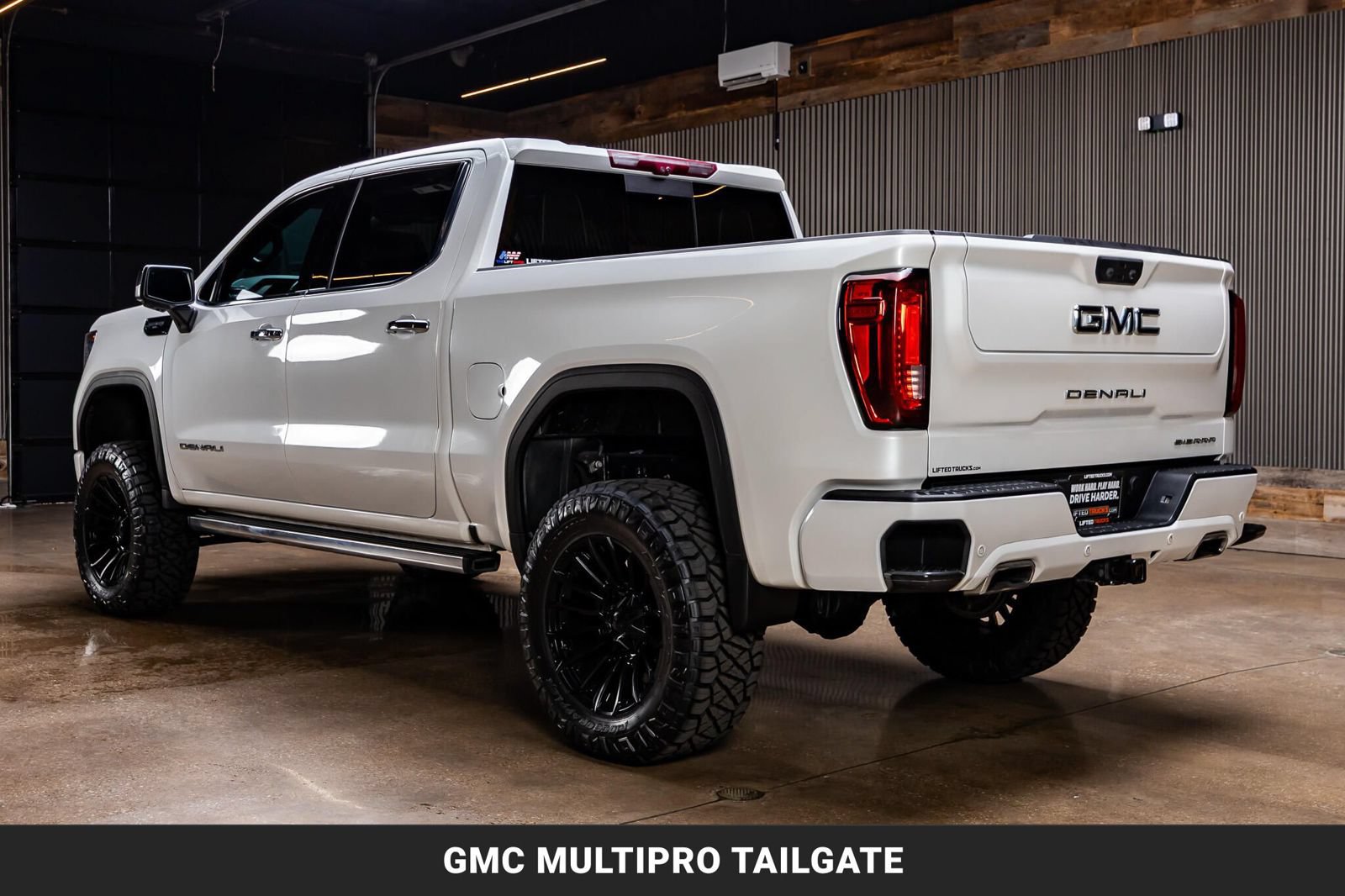 Used 2024 GMC Sierra 1500 Denali Ultimate AWD/4WD image 7