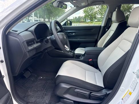Used 2026 Honda CR-V LX image 12