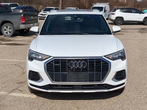 Used 2022 Audi Q3 2.0T Premium w/ Convenience Package image 17