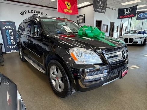 Used 2012 Mercedes-Benz GL 450 4MATIC image 3