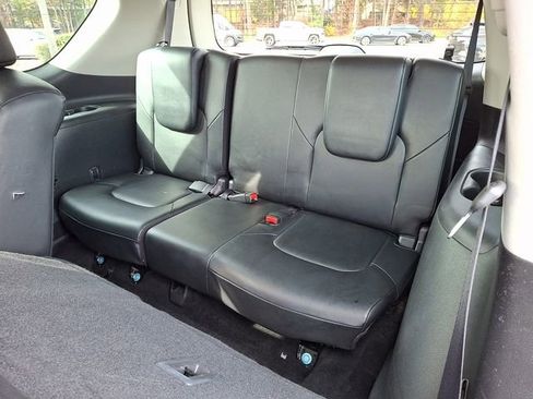 Used 2023 Nissan Armada SL image 14