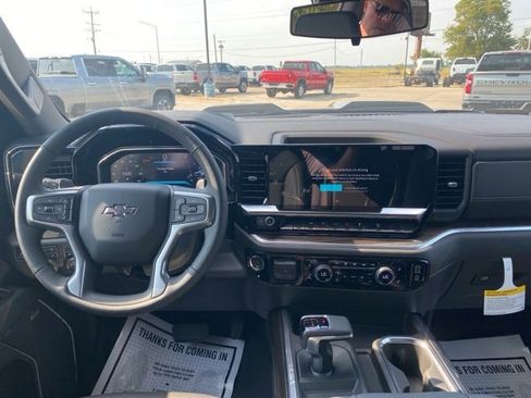 New 2026 Chevrolet Silverado 1500 LT Trail Boss w/ Convenience Package II image 14