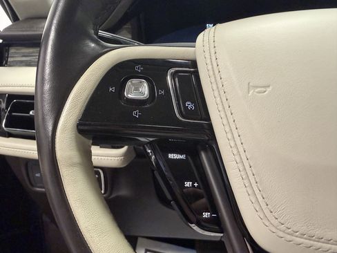 Used 2020 Lincoln Aviator Black Label w/ Dynamic Handling Package AWD/4WD image 16