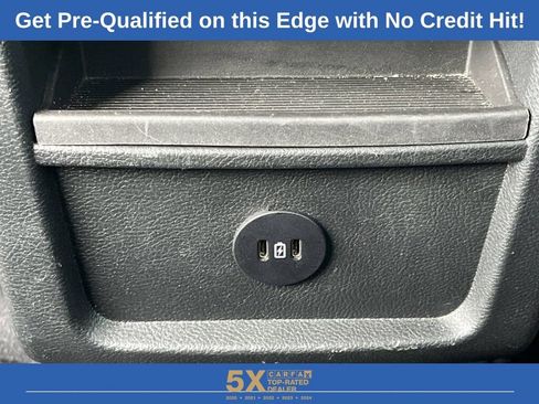 Used 2023 Ford Edge SEL image 21