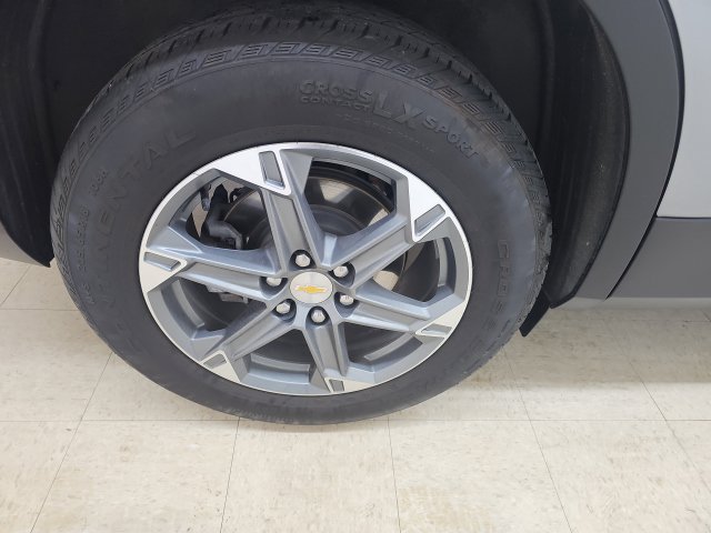 Used 2024 Chevrolet Blazer LT w/ Convenience Package FWD image 24