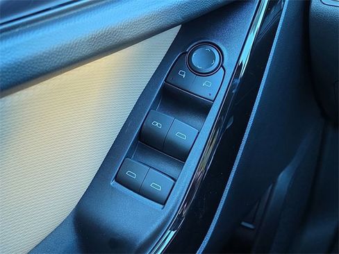 New 2026 Chevrolet Equinox ACTIV image 19