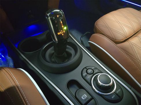 Used 2023 MINI Cooper Countryman S w/ Signature Upholstery Package image 24