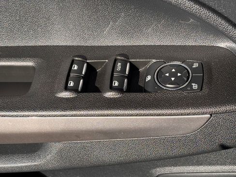 Used 2018 Ford EcoSport SE FWD image 21