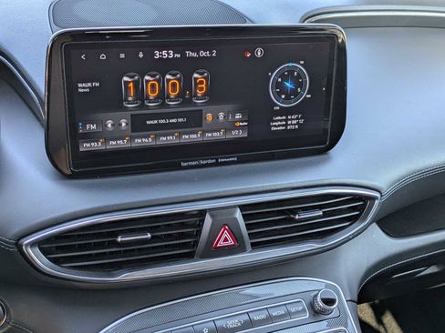 Used 2022 Hyundai Santa Fe Limited w/ Cargo Package image 28