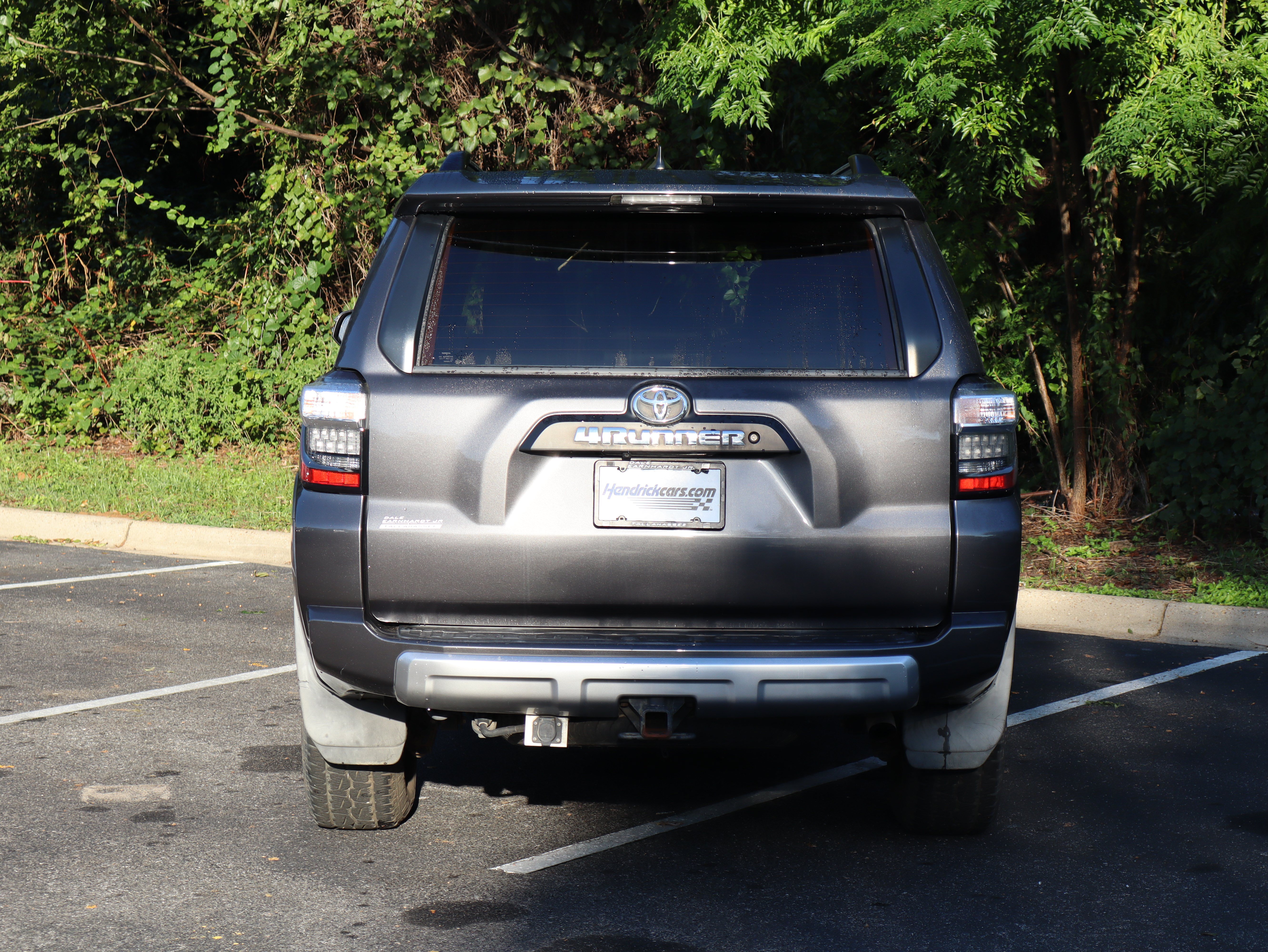 Used 2016 Toyota 4Runner Trail Premium AWD/4WD image 8