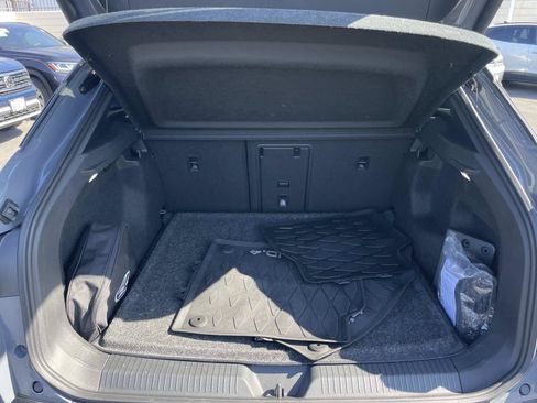 Certified 2023 Volkswagen ID.4 Pro S RWD image 5