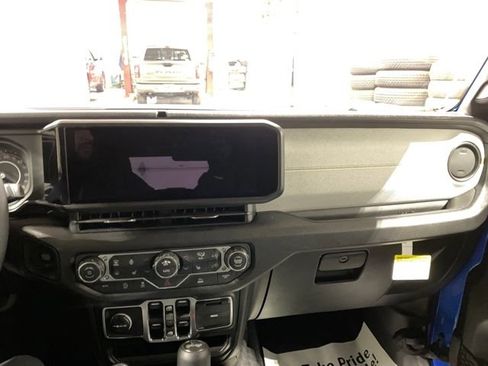 New 2026 Jeep Wrangler Unlimited Sport AWD/4WD image 15