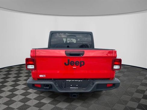 Certified 2023 Jeep Gladiator Sport image 6