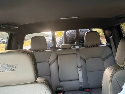 New 2026 Chevrolet Colorado ZR2 w/ ZR2 Bison Edition image 35