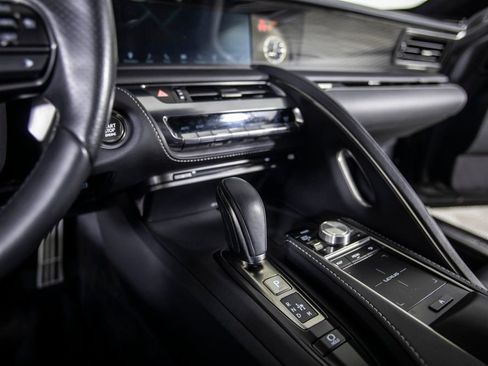 Used 2018 Lexus LC 500 Coupe image 32