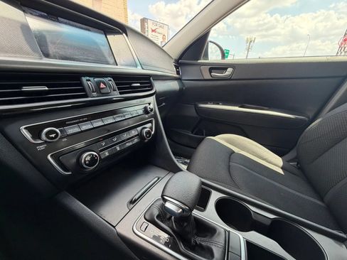 Used 2018 Kia Optima LX FWD image 5