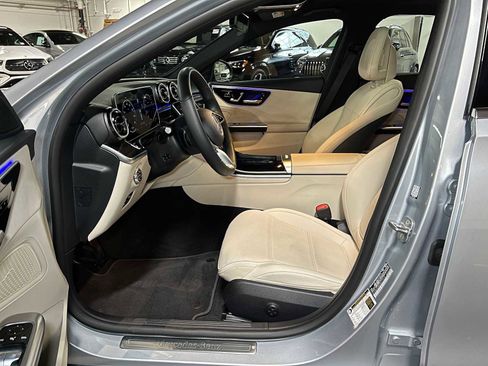 Certified 2025 Mercedes-Benz C 300 4MATIC Sedan image 24