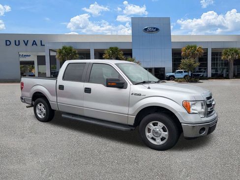 Used 2014 Ford F150 XLT w/ XLT Convenience Package image 2