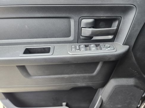 New 2026 RAM 2500 Tradesman AWD/4WD image 17