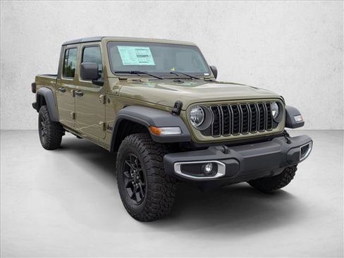 New 2025 Jeep Gladiator Sport image 3