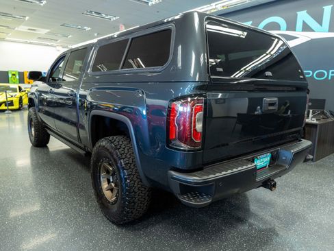 Used 2018 GMC Sierra 1500 Denali AWD/4WD image 8