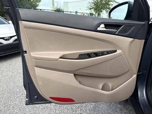 Used 2019 Hyundai Tucson SEL image 21