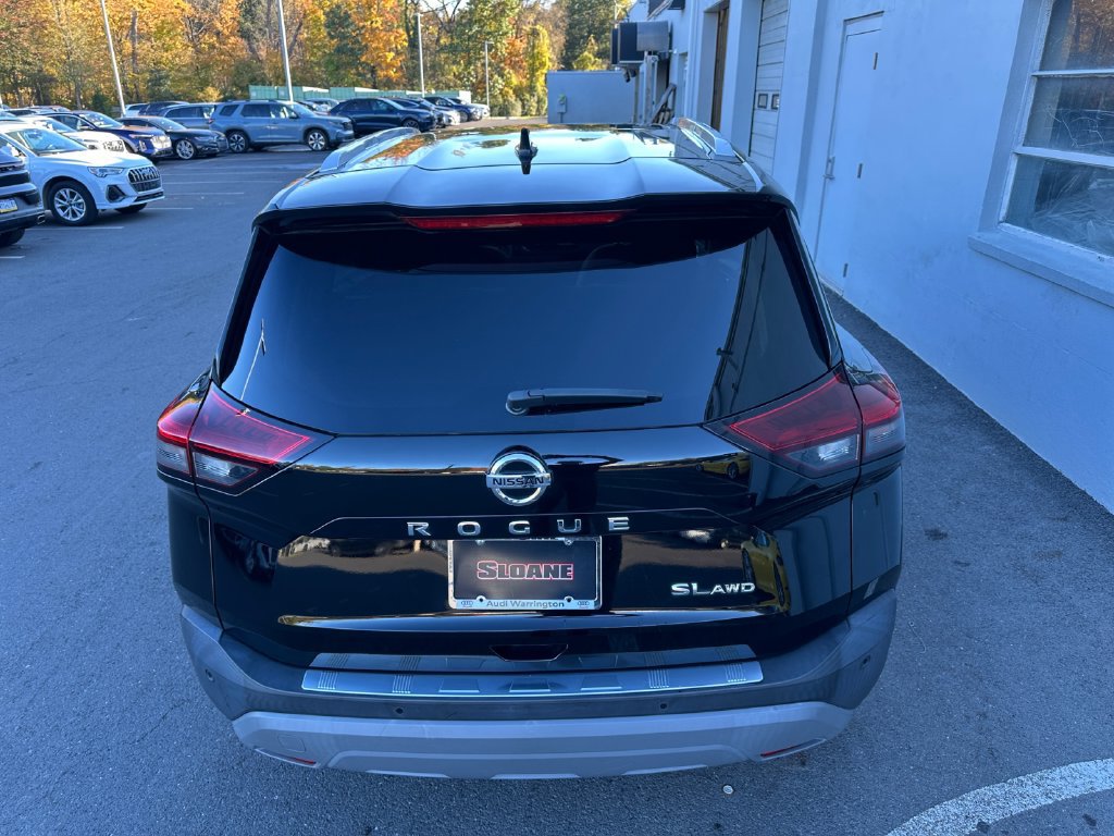 Used 2021 Nissan Rogue SL w/ Premium Package AWD/4WD image 16