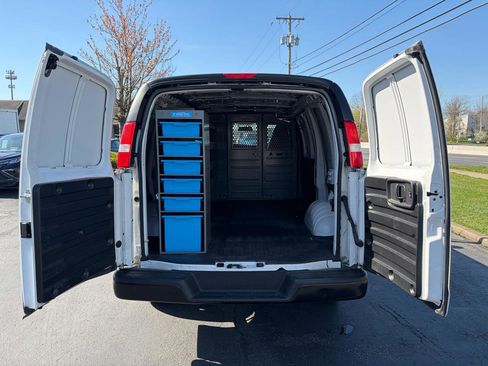 Used 2021 Chevrolet Express 2500 w/ Driver Convenience Package image 26